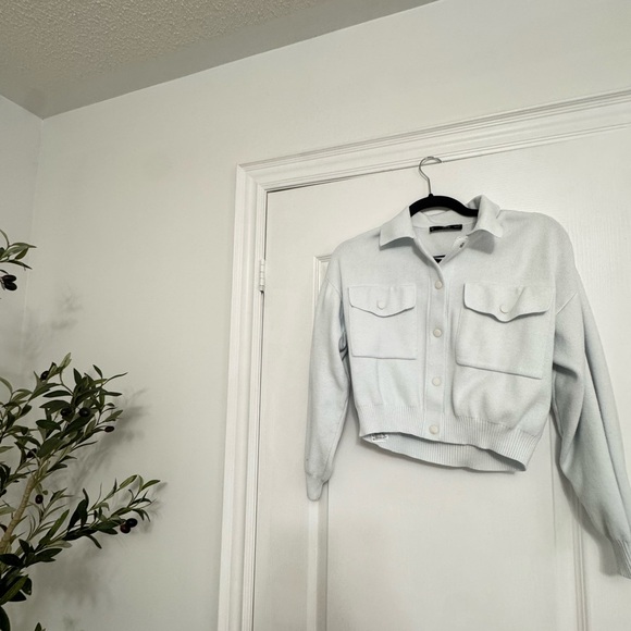 Mango Woman’s White Cropped Utility Jacket - Picture 2 of 5